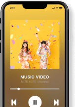 スマホをかざすだけで音楽や動画を楽しめる